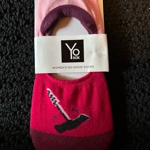 Women's "  Yo Sox " Wine 🍷Socks